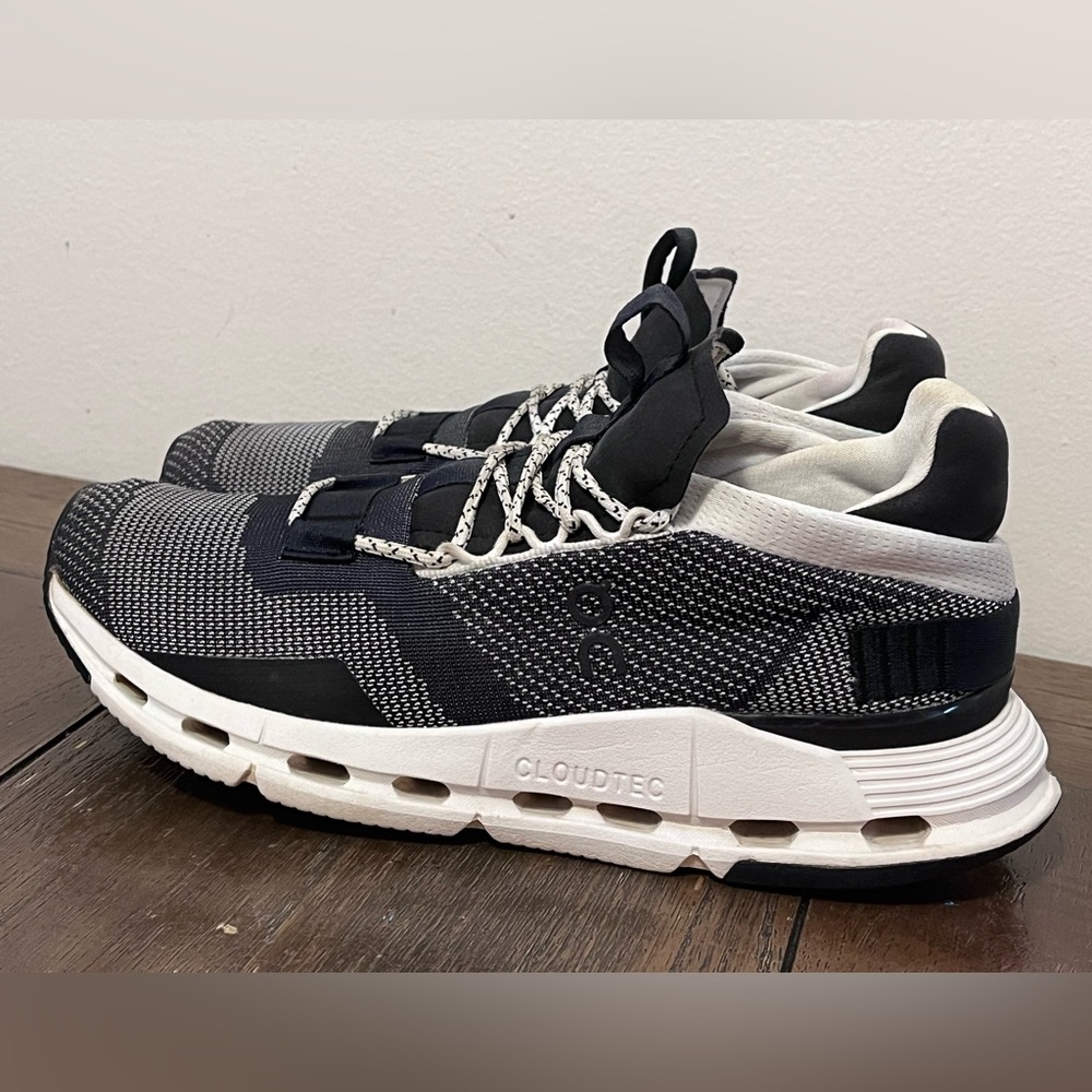 On Cloudnova Sneakers Womens size 7